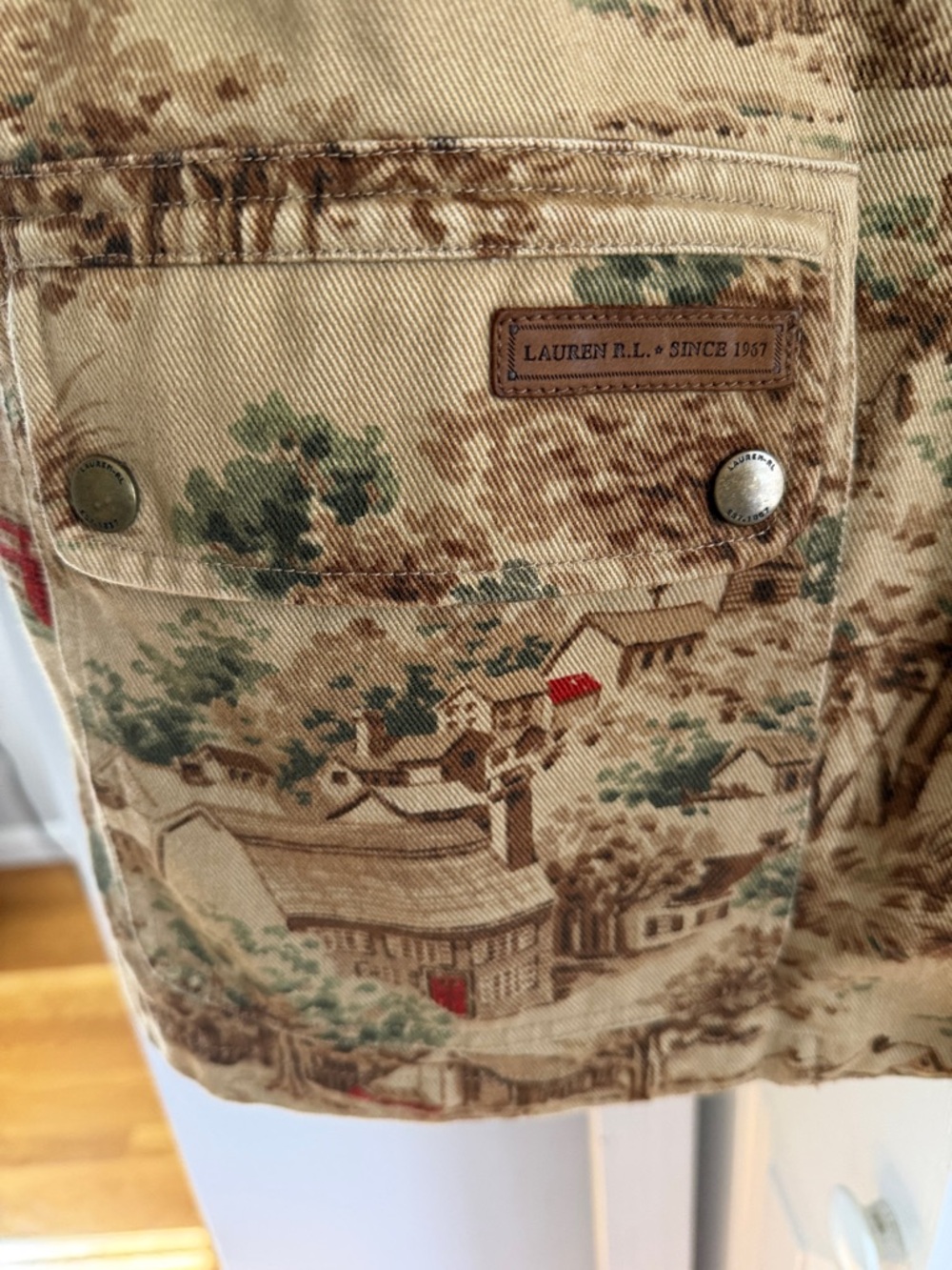 Lauren Ralph Lauren Scenic Print Utility Jacket with Red Corduroy Collar - Picture 3 of 5